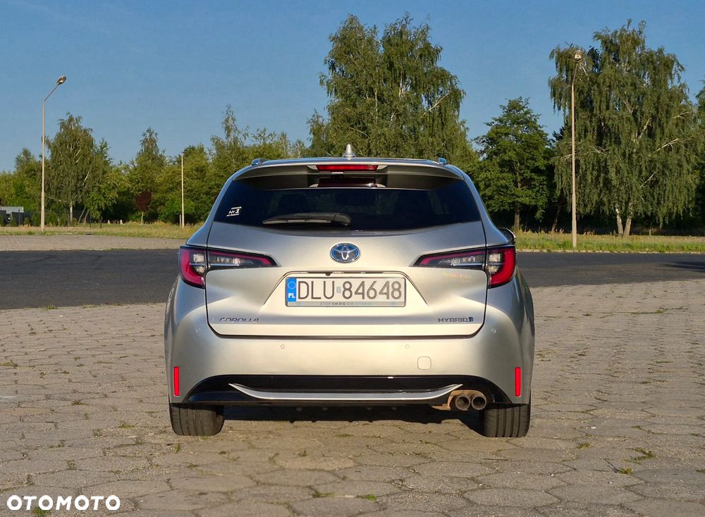 Toyota Corolla 2.0 Hybrid Comfort - 4