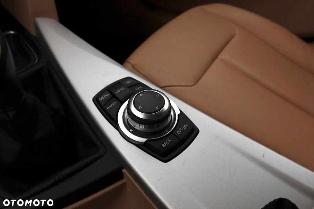 BMW Seria 3 - 12