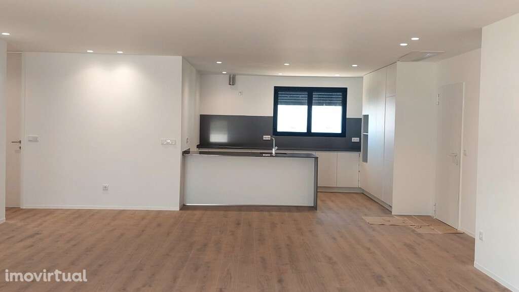 Moradia V3 Térrea Individual -Besteiros - Grande imagem: 5/31