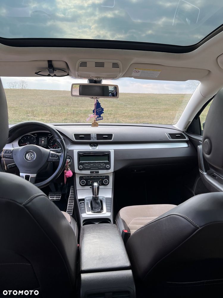 Volkswagen Passat 2.0 TSI Highline DSG - 9