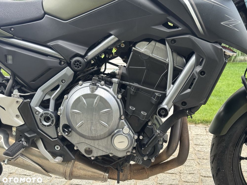 Kawasaki Z - 11