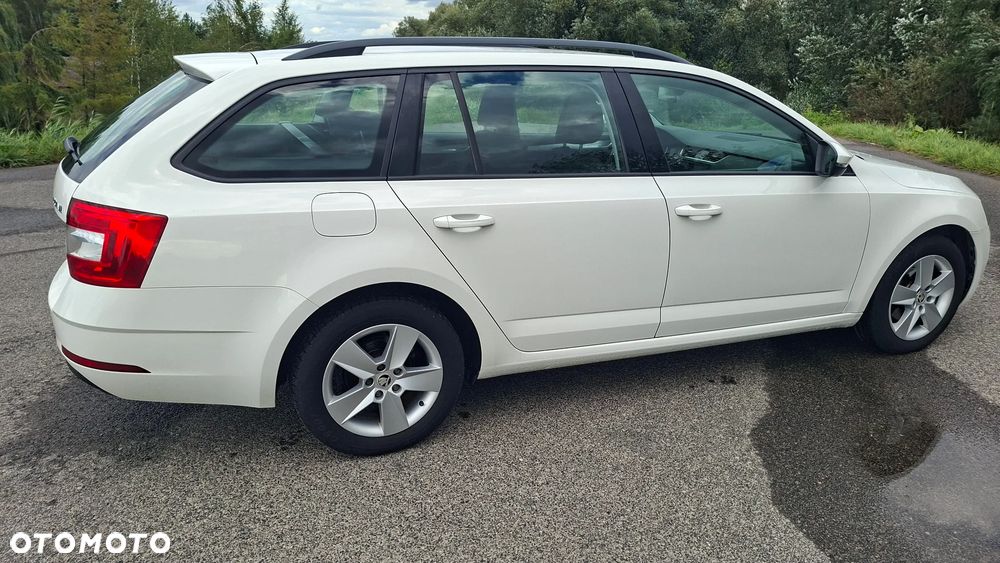 Skoda Octavia 1.6 TDI SCR Ambition - 12