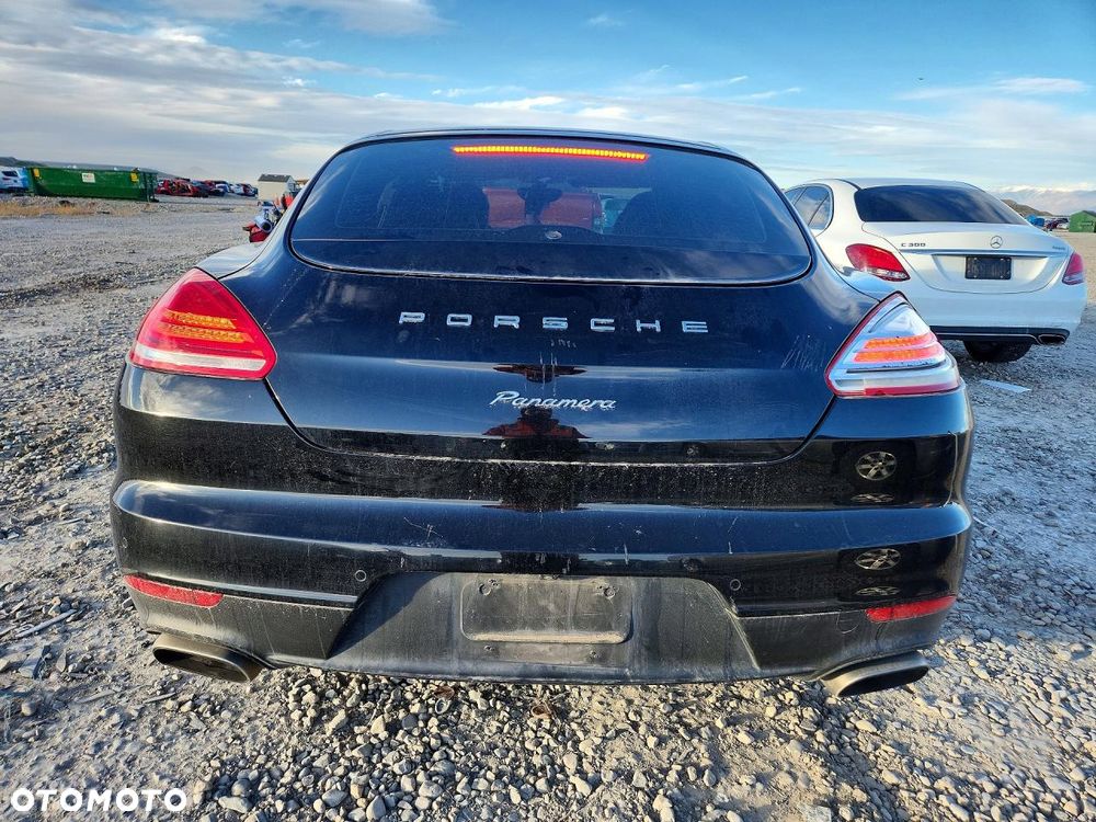Porsche Panamera - 7