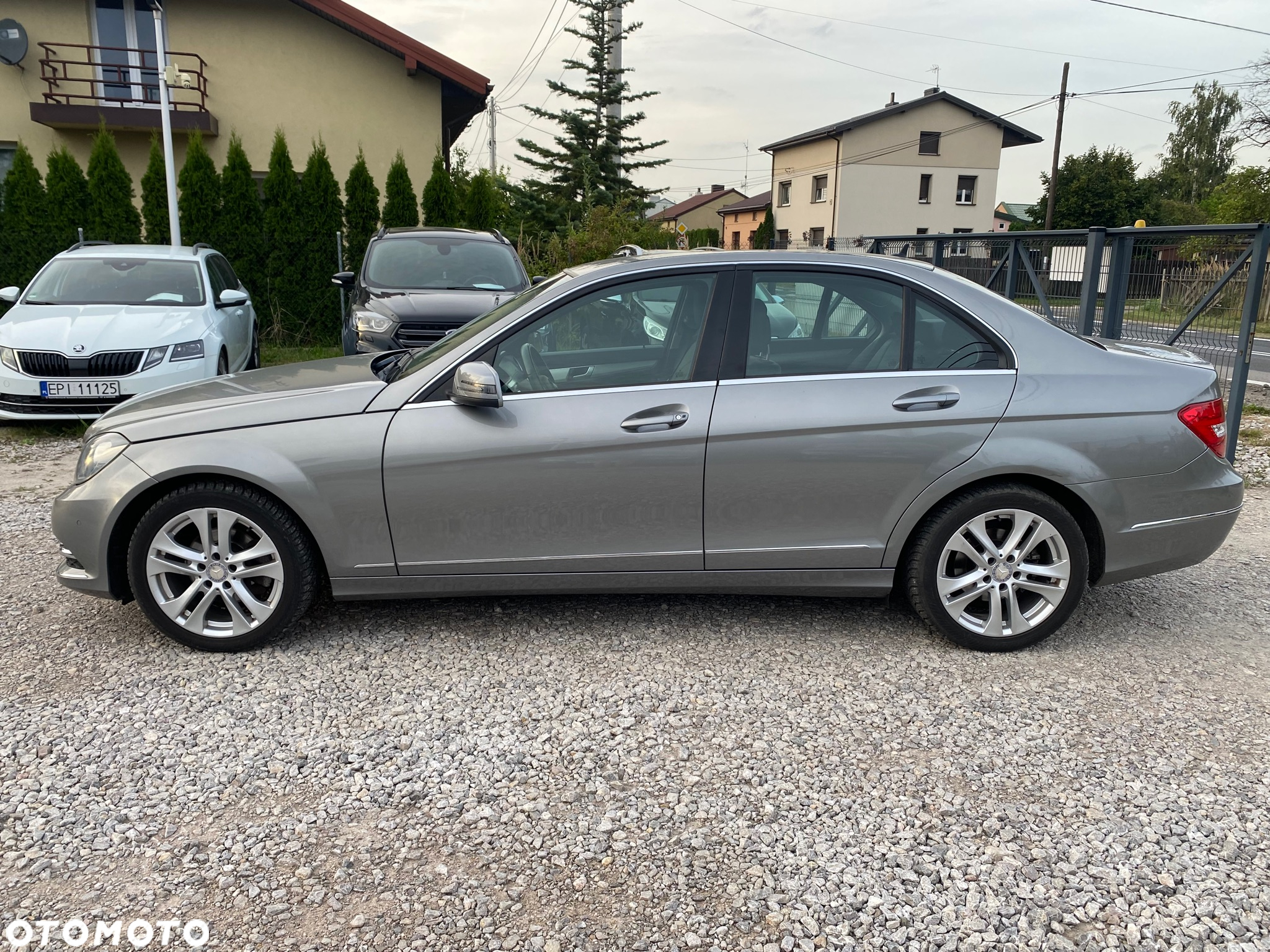 Mercedes-Benz Klasa C 180 (BlueEFFICIENCY) Avantgarde - 13