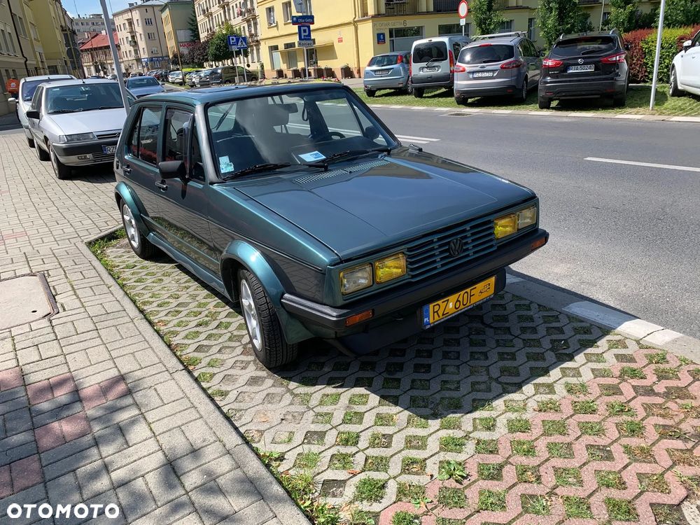 Volkswagen Golf 1.8 GTI - 25