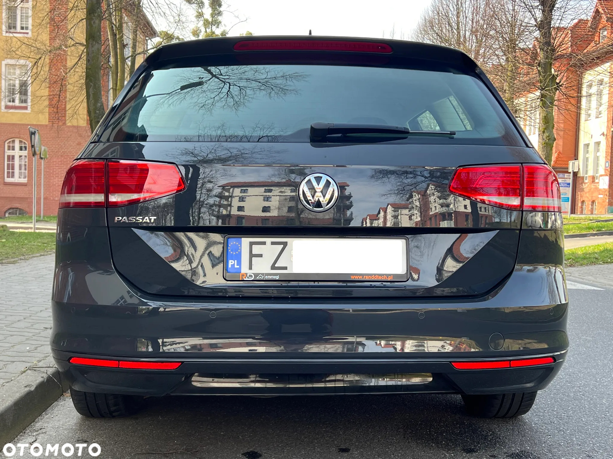 Volkswagen Passat 2.0 TDI BMT Comfortline - 13