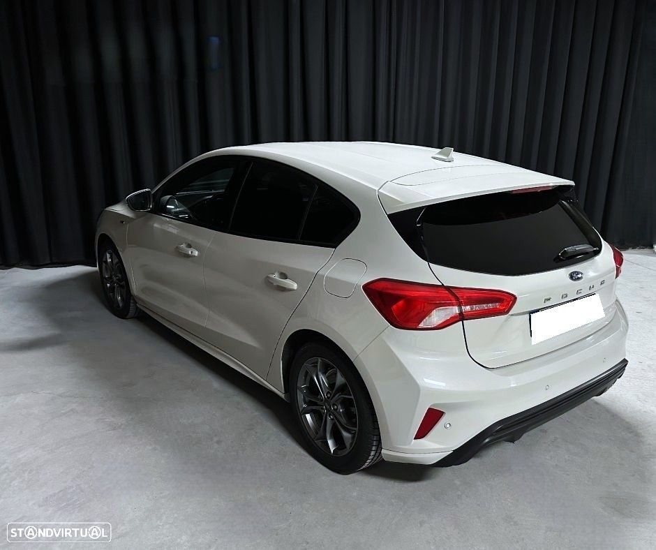 Ford Focus 1.0 EcoBoost ST-Line - 21