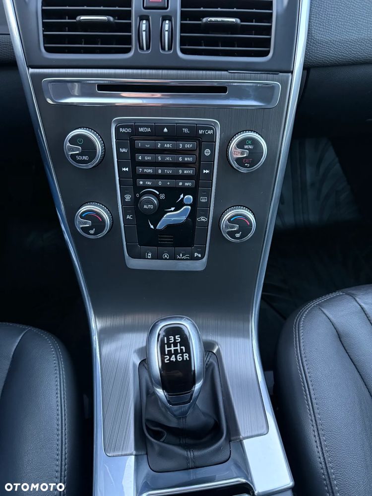 Volvo XC 60 D3 Inscription - 26