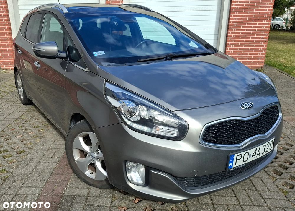 Kia Carens 1.7 CRDi L - 1