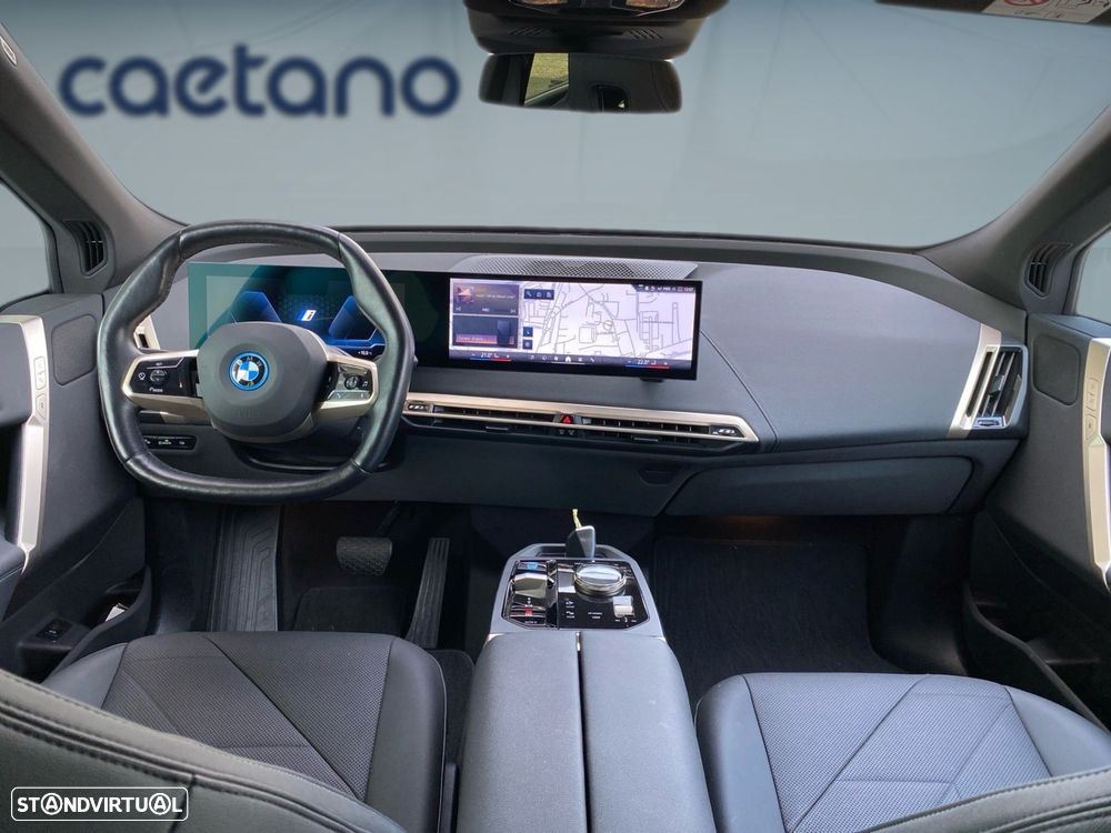 BMW iX xDrive 40 Pack Desportivo - 4