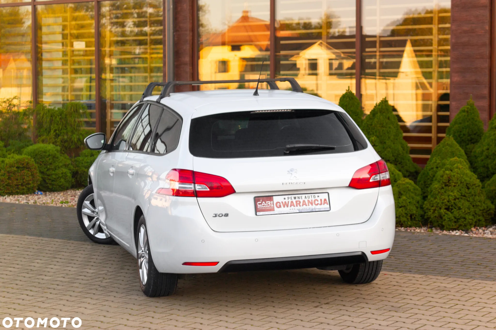 Peugeot 308 1.6 e-HDi Style STT - 12