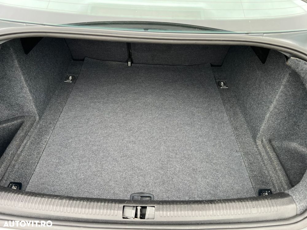 Audi A4 Limuzina - 20