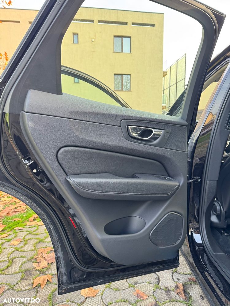 Volvo XC 60 D4 Geartronic Momentum - 12