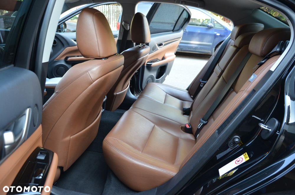 Lexus GS 300h Elegance - 30