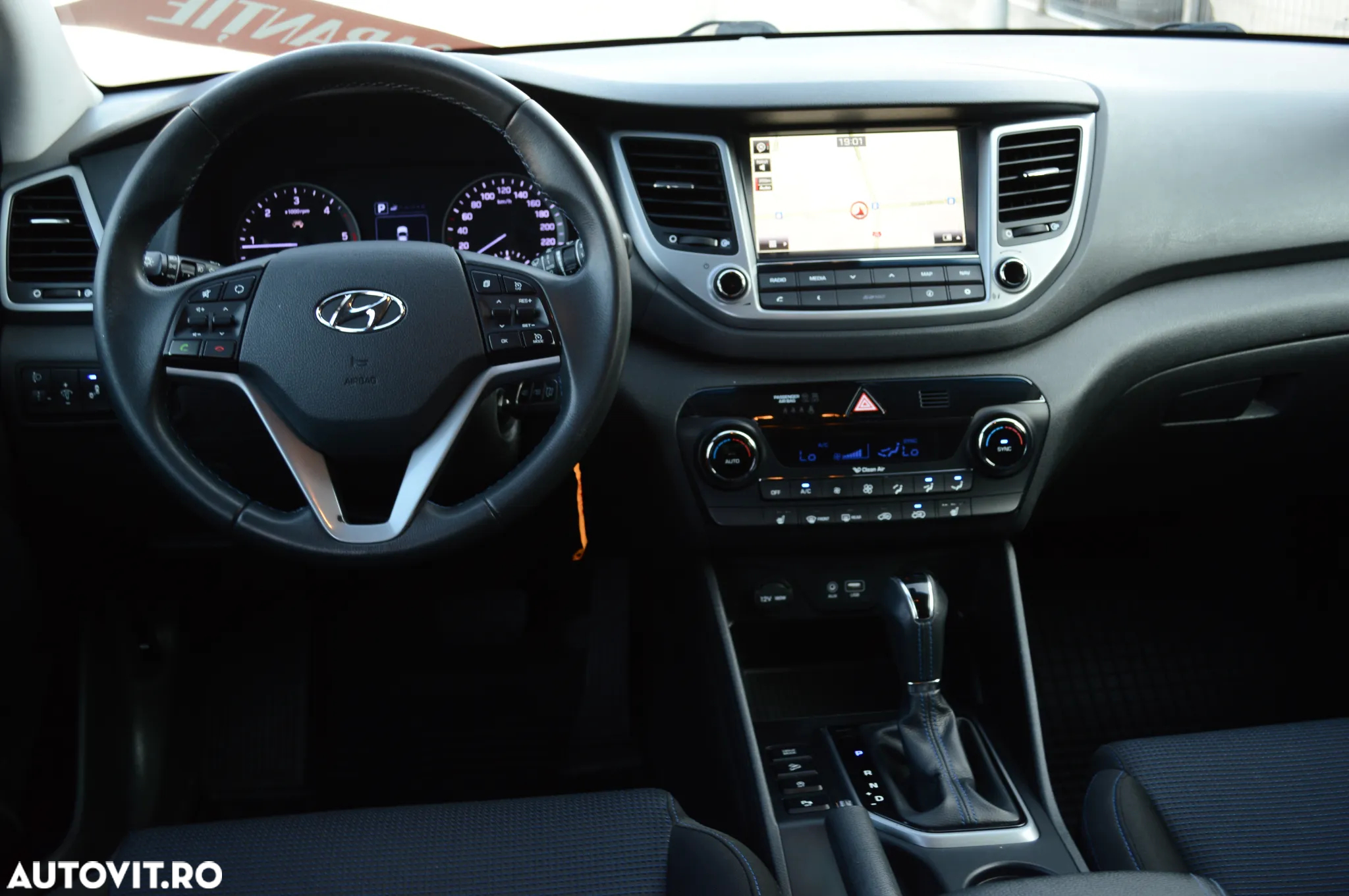 Hyundai Tucson blue 1.7 CRDi 2WD DCT Passion - 36