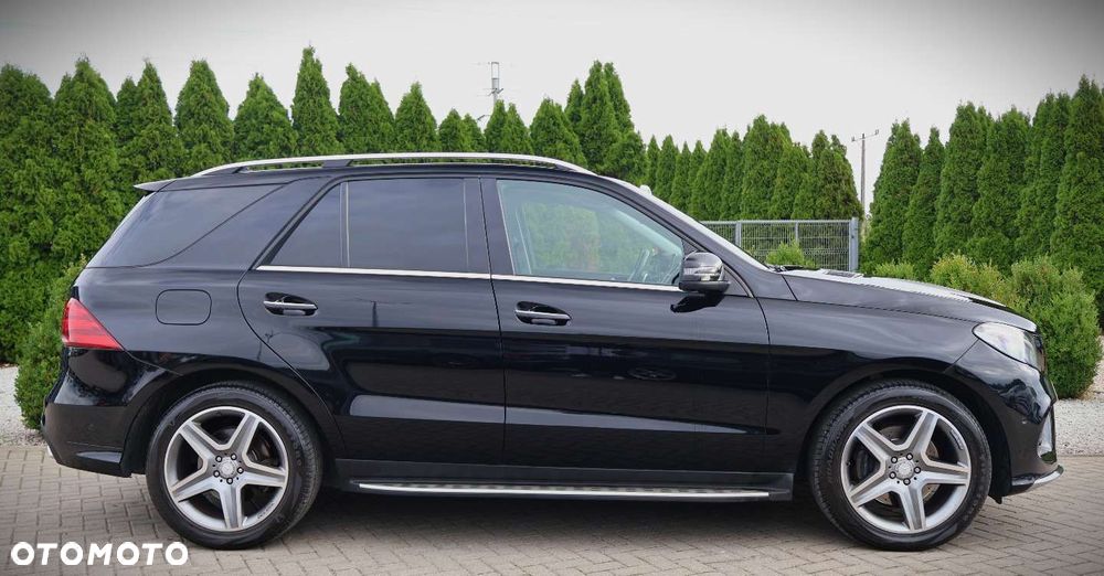 Mercedes-Benz GLE - 10