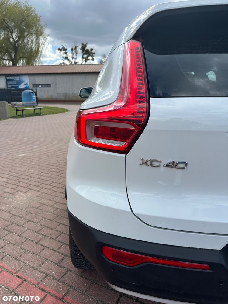 Volvo XC 40 T3 Momentum - 11