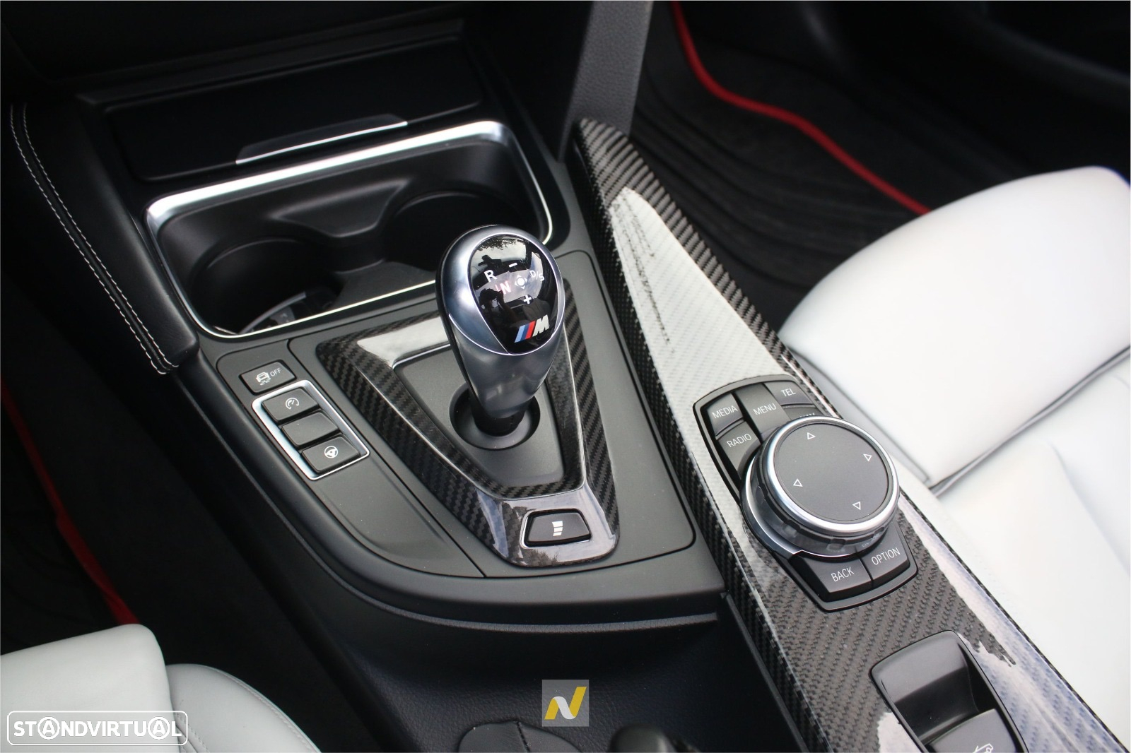 BMW M4 Auto - 13
