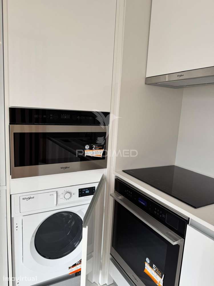 Apartamento T1 com Suite em Condomínio Fechado | Rua da Constituiçã... - Grande imagem: 3/10