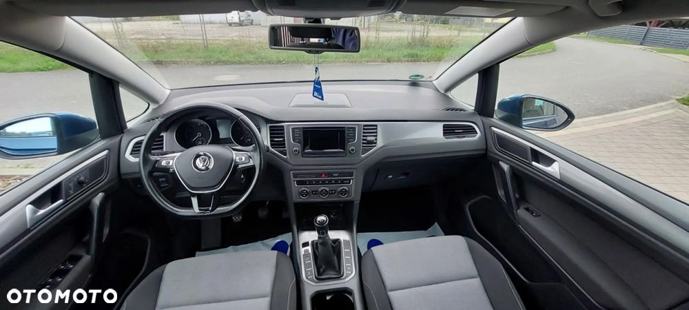 Volkswagen Golf Sportsvan - 24