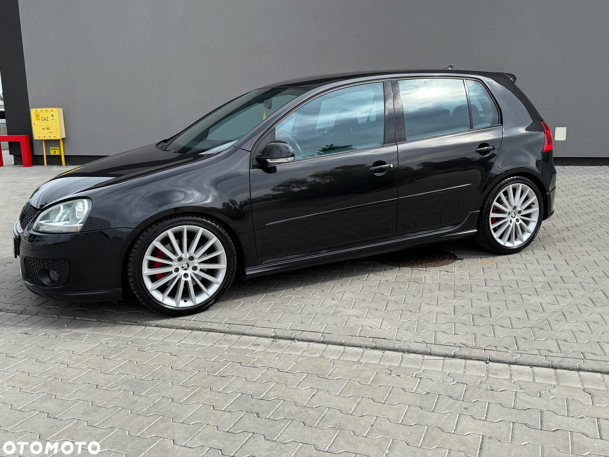 Volkswagen Golf 2.0 GTI - 12