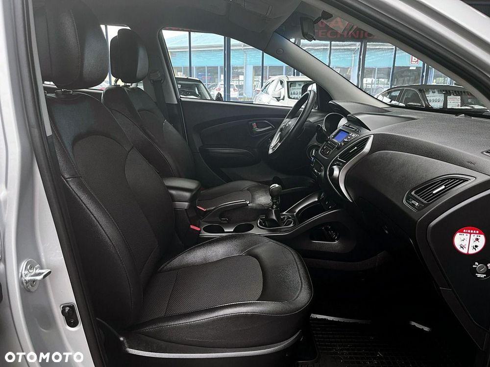 Hyundai ix35 - 12