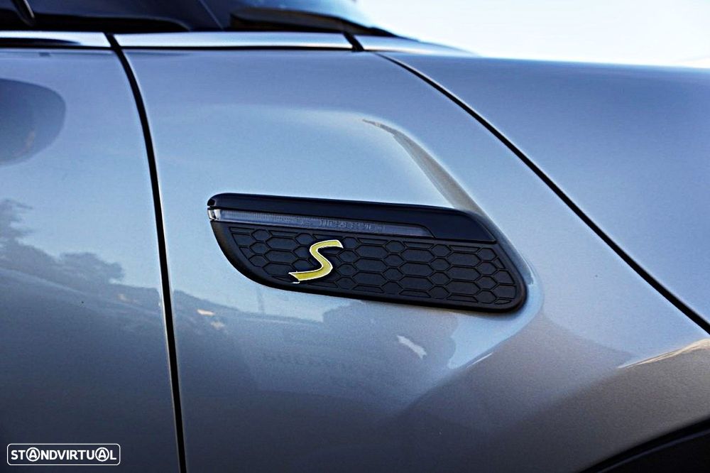 MINI 3 Portas Cooper SE Yours - 11