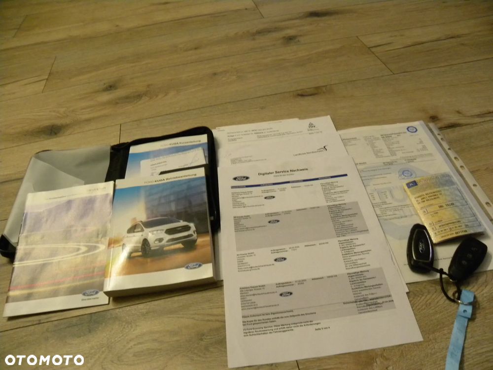 Ford Kuga 2.0 TDCi AWD Titanium - 32