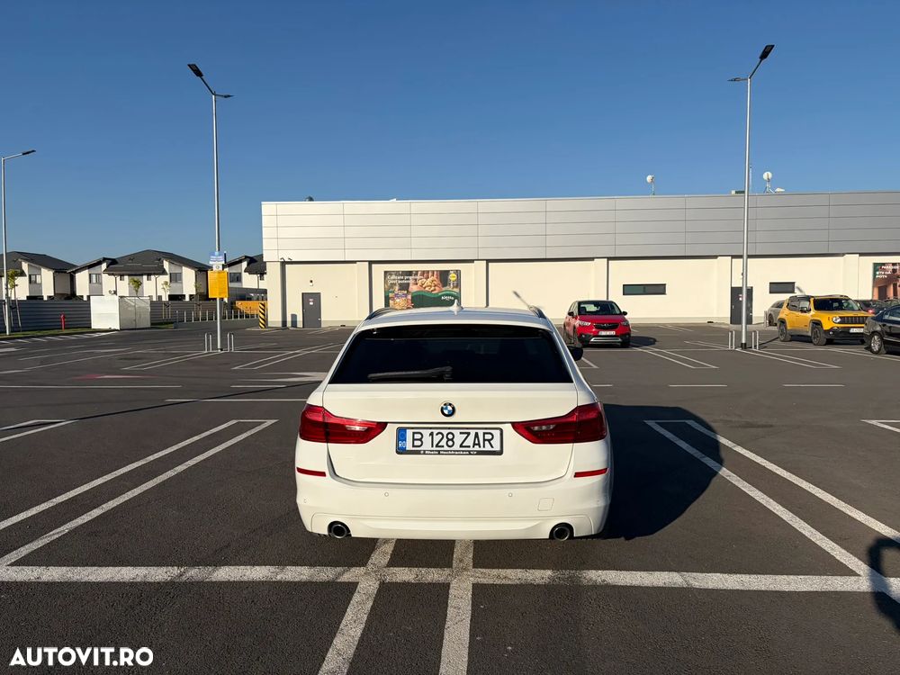 BMW Seria 5 520d xDrive Aut. Luxury Line - 4