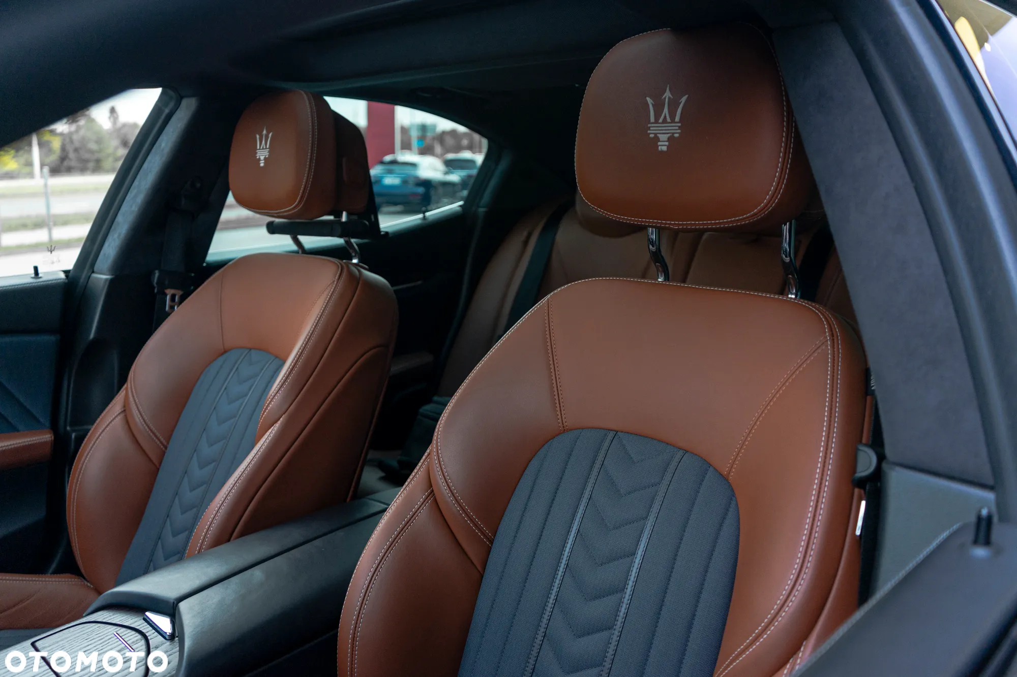 Maserati Ghibli S Q4 Granlusso - 19