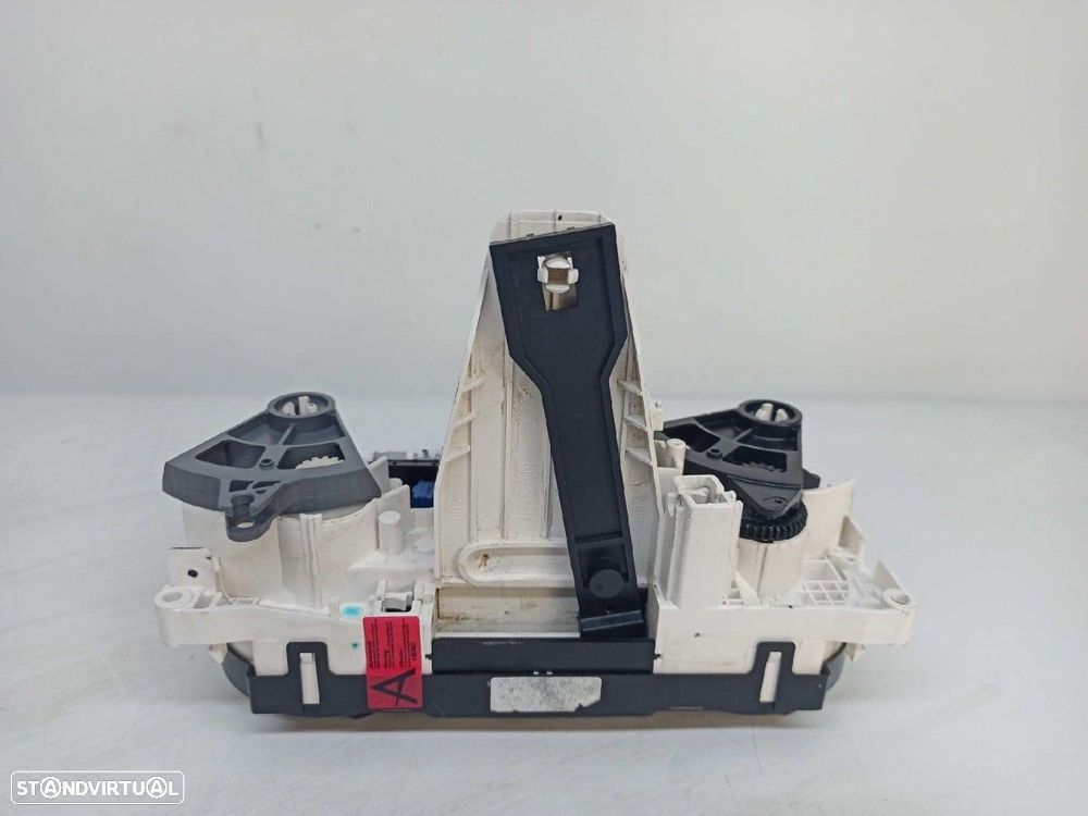 COMANDO SOFAGEM/AR CONDICIONADO NISSAN NV 200 (M20) EVALIA TEKNA - 2