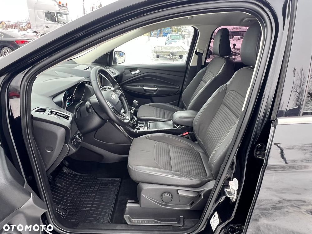 Ford Kuga 2.0 TDCi 4x2 Titanium - 13