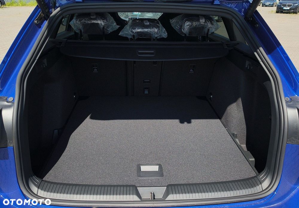 Volkswagen Golf Variant 2.0 TSI 4Motion R - 20