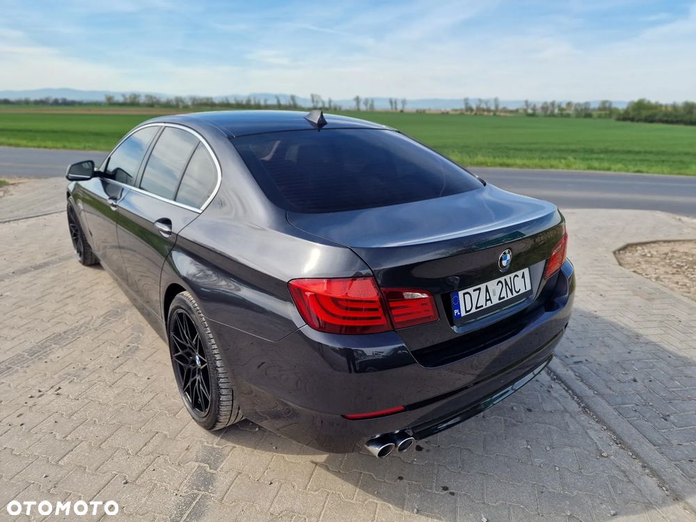 BMW Seria 5 530d Blue Performance Sport-Aut - 13