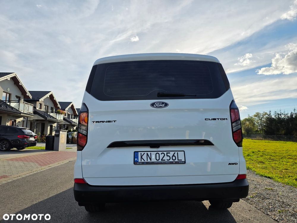 Ford Transit Custom 2025 photo 4