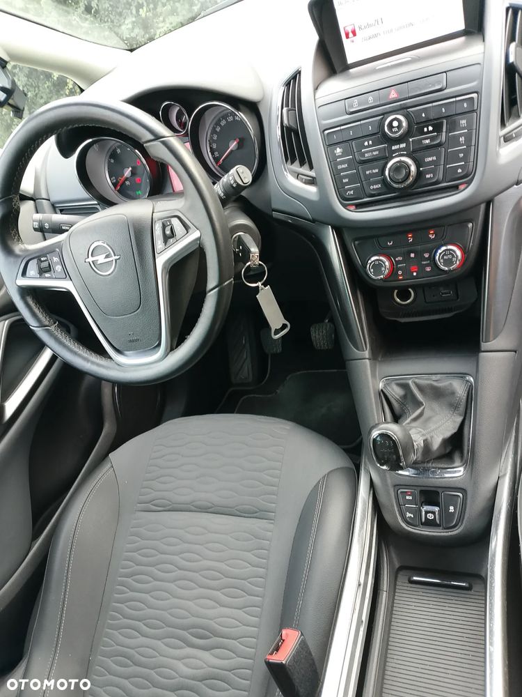 Opel Zafira Tourer 2.0 CDTI ecoFLEX Start/Stop Active - 24