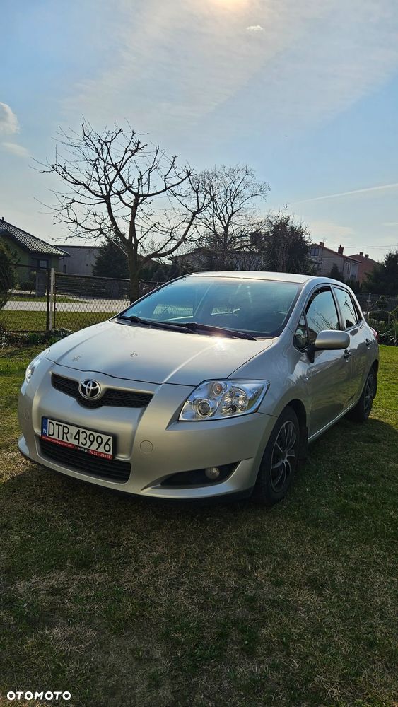 Toyota Auris 1.4 D-4D Luna - 3