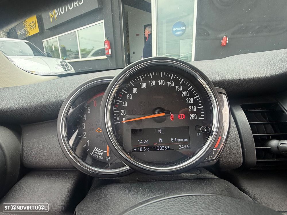 MINI 3 Portas Cooper D - 7