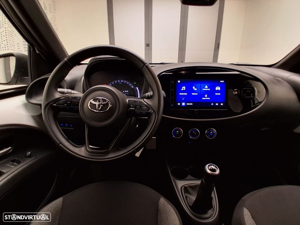 Toyota Aygo X - 12
