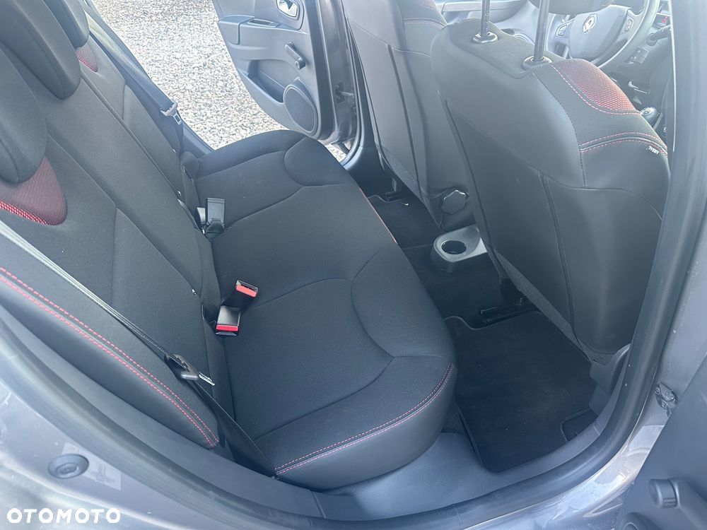 Renault Clio 1.2 16V Life - 12