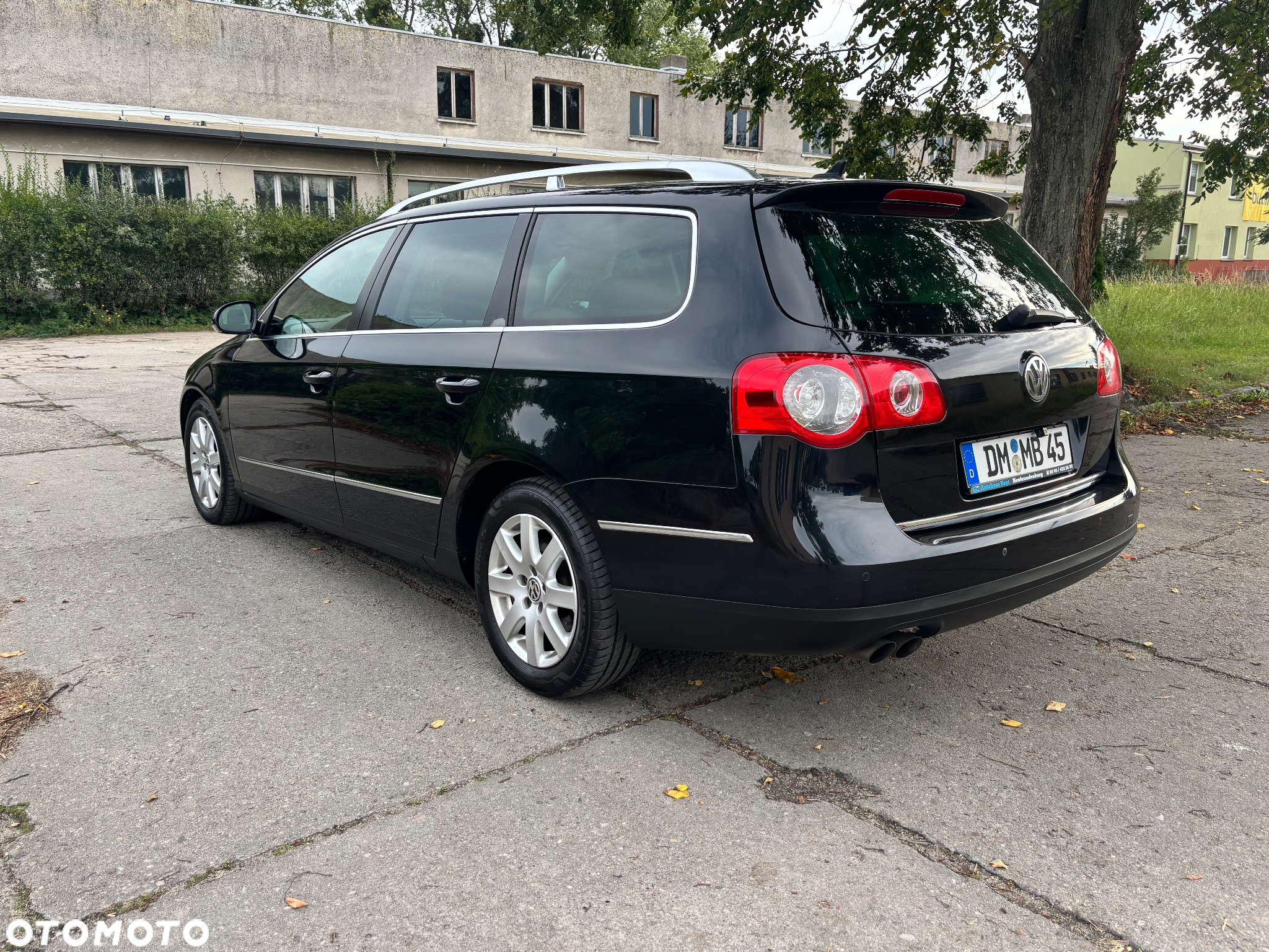 Volkswagen Passat 2.0 TDI DPF Highline - 4