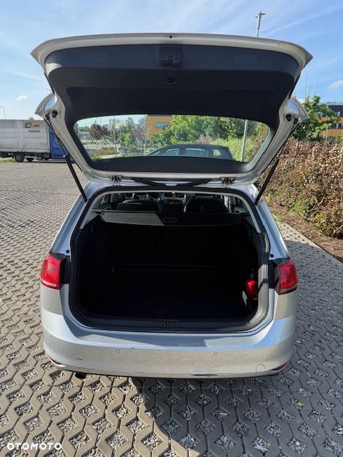 Volkswagen Golf 1.6 TDI BMT Comfortline - 10