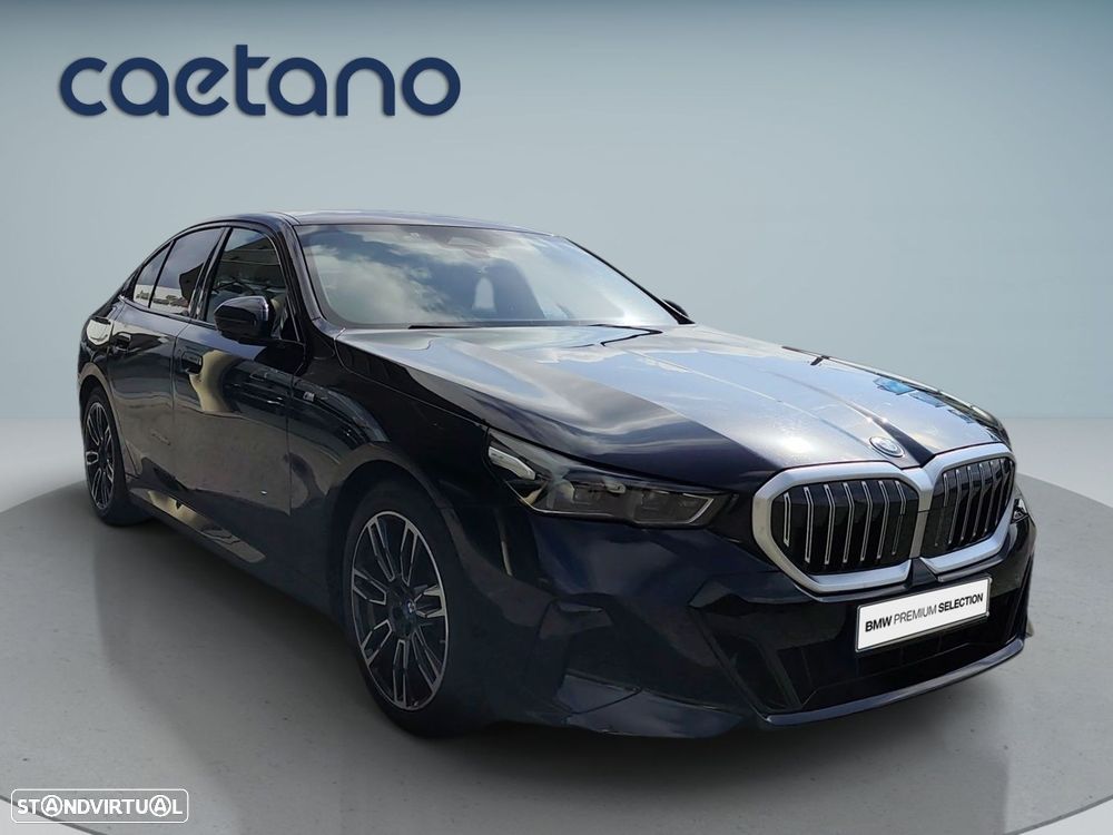 BMW 530 e Pack Desportivo M - 10