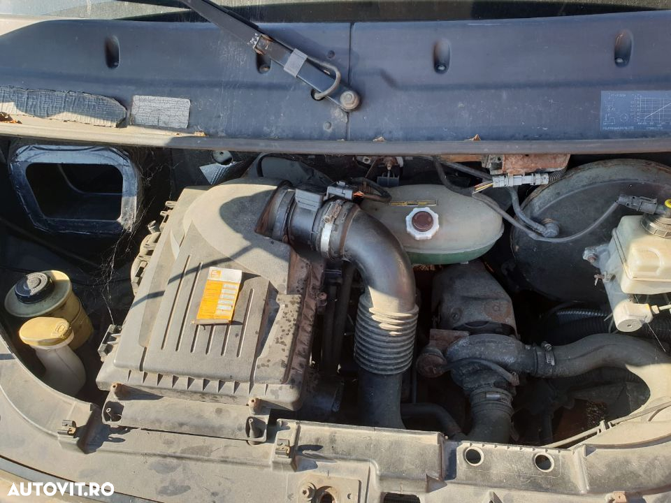 Dezmembrez Nissan Interstar motor 3.0dci 100kw 136cp ZD3a cutie de viteze 6+1 injector caseta de direcție chit schimbare volan usa culisanta dezmembrări piese Opel movano Renault Master - 10