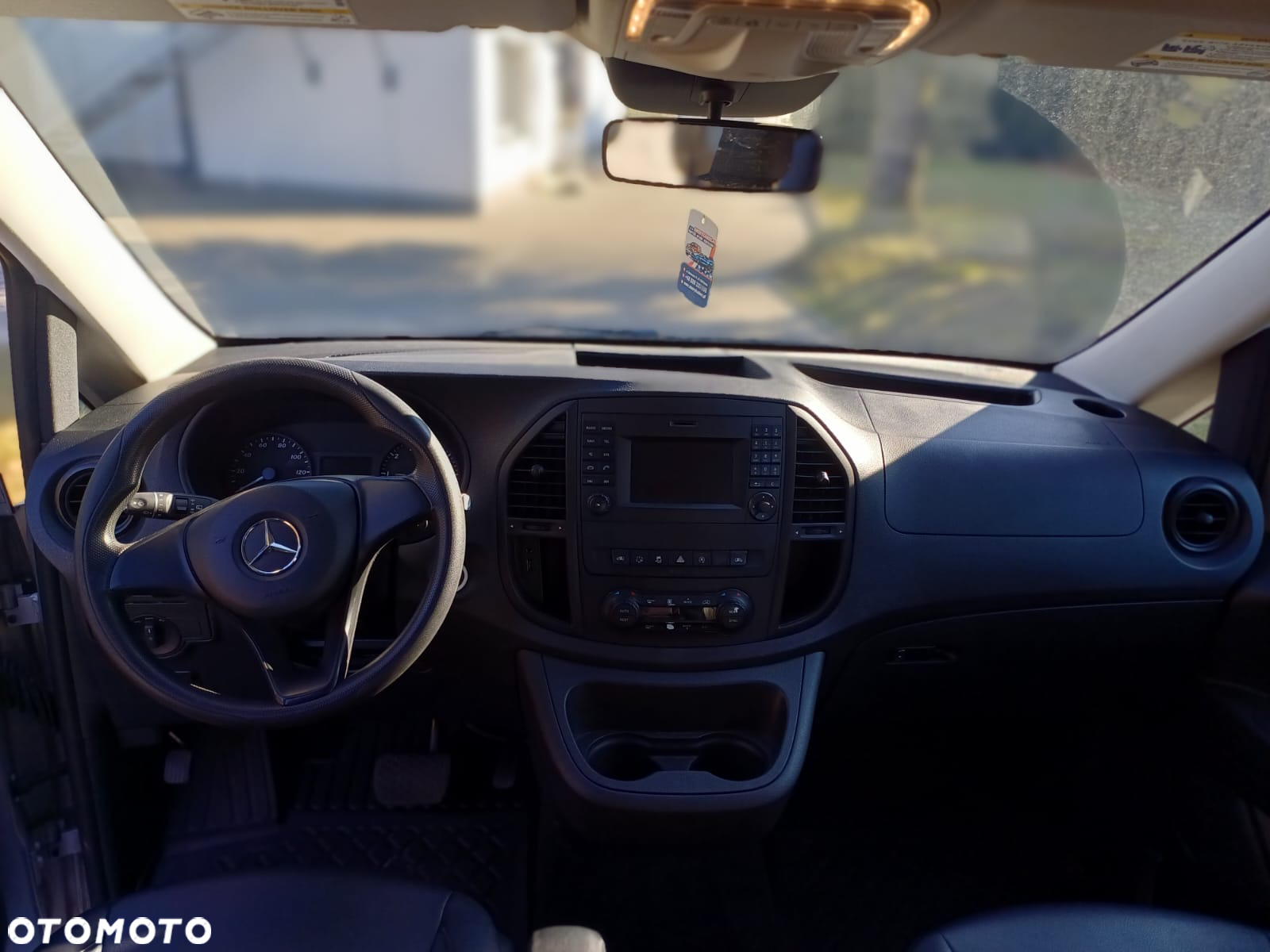 Mercedes-Benz Vito - 31