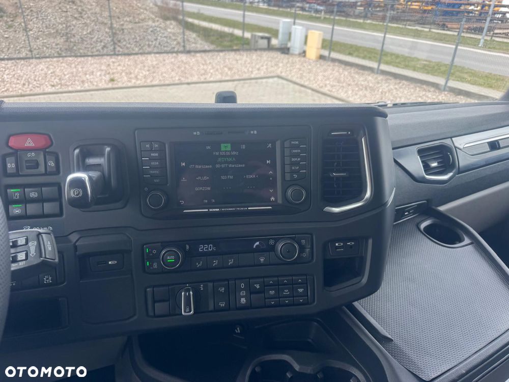 Scania R450/ 2022r/ HYDRAULIKA/ KLIMA STACJONARNA/ NAVI/ SERWIS NIEMY - 12