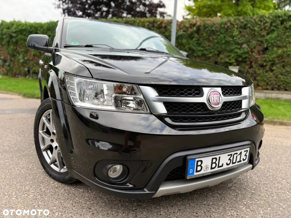 Fiat Freemont 2.0 Multijet Black Code AWD - 1