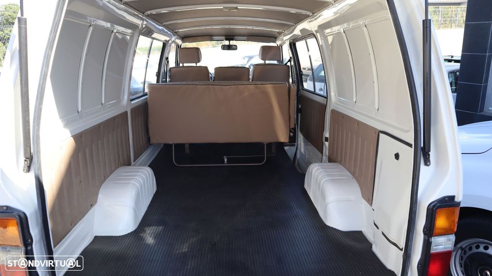 Toyota HiAce 2.4 D LH51L - 14