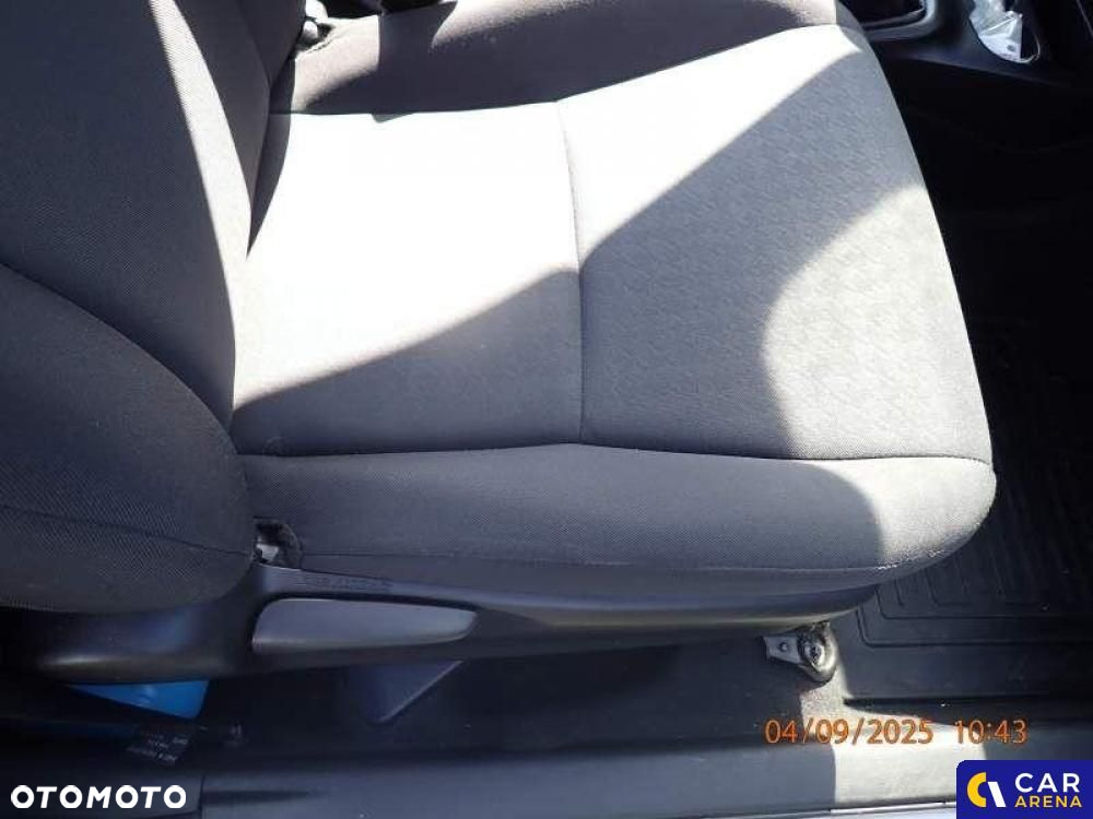 Toyota Yaris 1.5 Active - 17