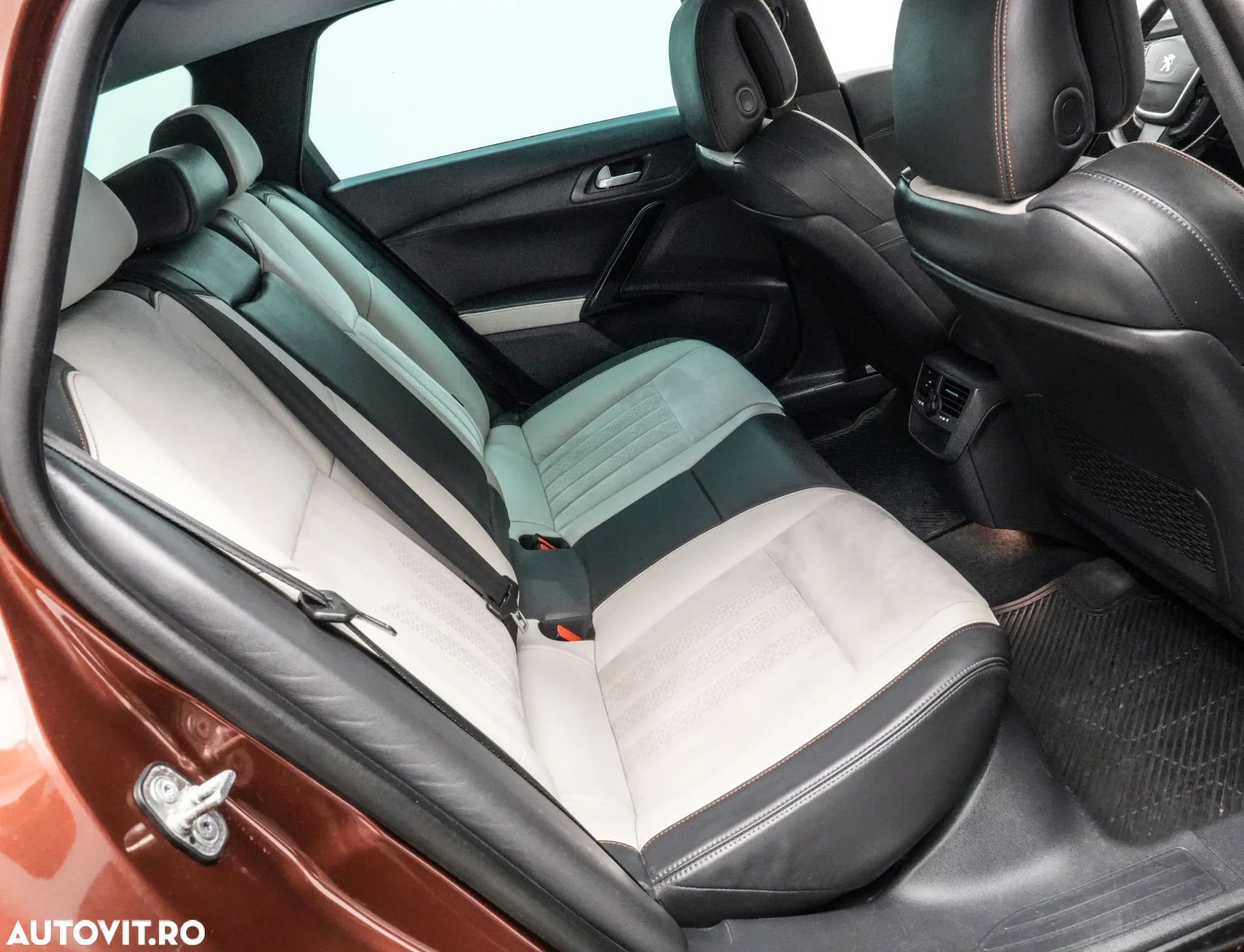 Peugeot 508 Hybrid 2.0 HDI 163cp + 37cp electric Allure - 15